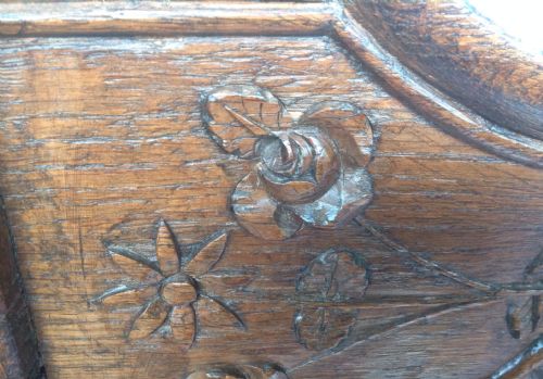 ORNATELY CARVED FRENCH OAK DOUBLE BED - ADDITIONAL PHOTO 8