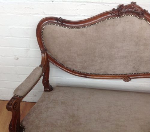 CARVED FRENCH WALNUT SOFA SUITE - ADDITIONAL PHOTO 7