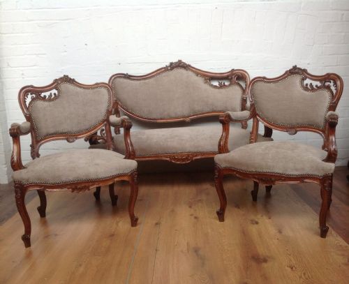 CARVED FRENCH WALNUT SOFA SUITE - ADDITIONAL PHOTO 9