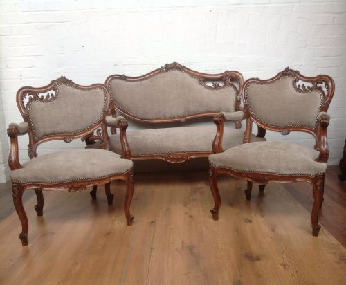 CARVED FRENCH WALNUT SOFA SUITE - ADDITIONAL PHOTO 11