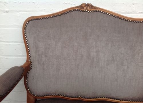 LARGE WALNUT FRENCH SOFA - ADDITIONAL PHOTO 7