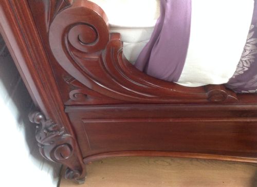KINGSIZE MAHOGANY CARVED FRENCH BED - ADDITIONAL PHOTO 5