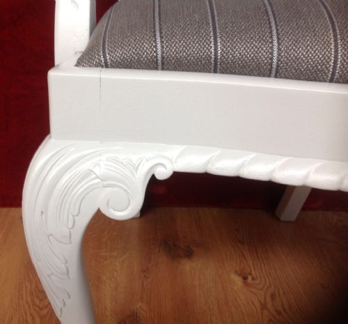 PAIR OF MAHOGANY PAINTED CARVER CHAIRS AND CONSOLE TABLE - ADDITIONAL PHOTO 5