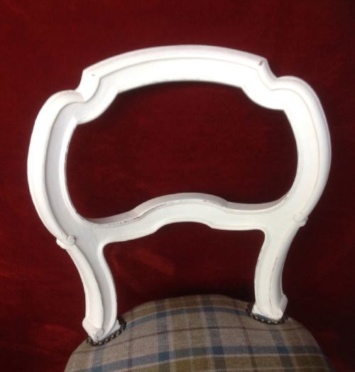 PAIR OF PAINTED FRENCH SIDE CHAIRS - ADDITIONAL PHOTO 5