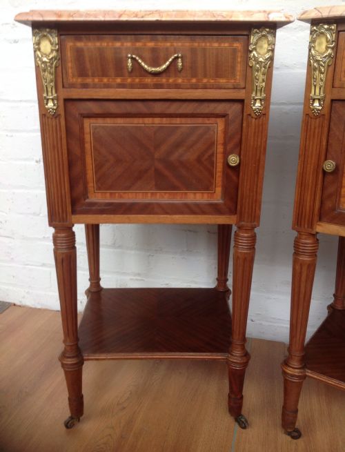 PAIR OF INLAID MAHOGANY FRENCH BEDSIDE CABINETS - ADDITIONAL PHOTO 6