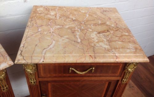 PAIR OF INLAID MAHOGANY FRENCH BEDSIDE CABINETS - ADDITIONAL PHOTO 7