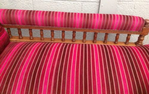 ANTIQUE OAK CHAISE LOUNGE AND STOOL - ADDITIONAL PHOTO 4