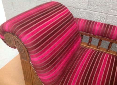 ANTIQUE OAK CHAISE LOUNGE AND STOOL - ADDITIONAL PHOTO 8