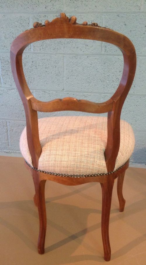 PAIR OF CARVED FRENCH WALNUT SIDE CHAIRS - ADDITIONAL PHOTO 10