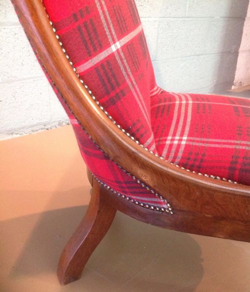 MAHOGANY NURSING CHAIR IN TARTAN FABRIC - ADDITIONAL PHOTO 6
