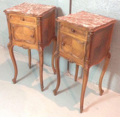 WALNUT PAIR OF FRENCH BEDSIDE CABINETS - ADDITIONAL PHOTO 1