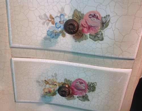 HAND PAINTED FRENCH DRESSING TABLE - ADDITIONAL PHOTO 8