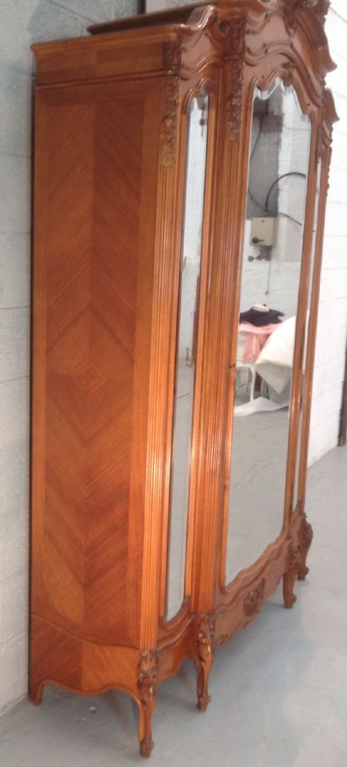 LARGE FRENCH BREAKFRONT WALNUT ARMOIRE - ADDITIONAL PHOTO 7