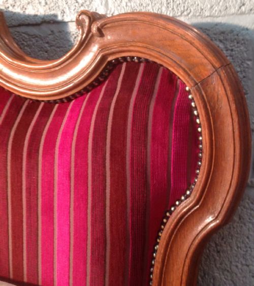 CARVED OAK FRENCH UPHOLSTERED BED - ADDITIONAL PHOTO 2