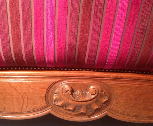 CARVED OAK FRENCH UPHOLSTERED BED - ADDITIONAL PHOTO 4