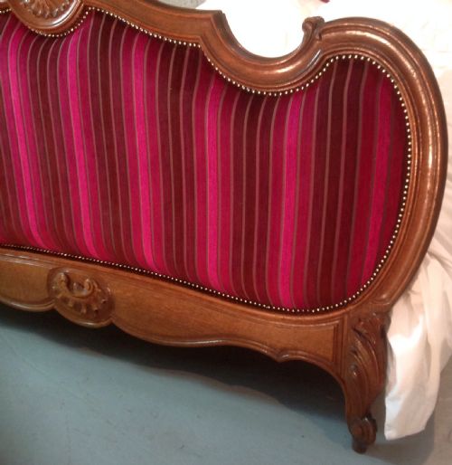 CARVED OAK FRENCH UPHOLSTERED BED - ADDITIONAL PHOTO 6