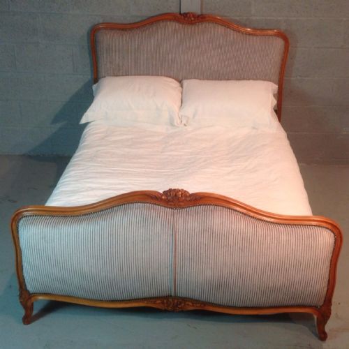 carved walnut french upholstered bed - CATEGORY: ANTIQUE BEDS - DATED 1920