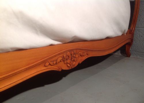 CARVED WALNUT FRENCH UPHOLSTERED BED - ADDITIONAL PHOTO 6