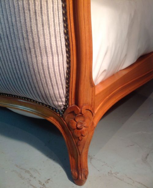 CARVED WALNUT FRENCH UPHOLSTERED BED - ADDITIONAL PHOTO 7