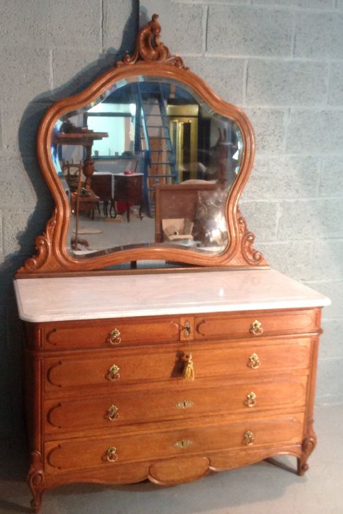 SOLID OAK FRENCH COMMODE WITH MIRROR - ADDITIONAL PHOTO 12