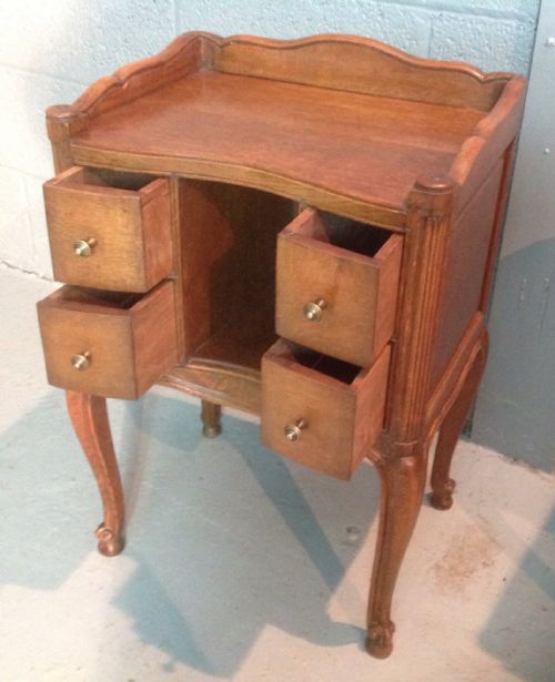 PAIR OF FRENCH OAK BEDSIDE CABINETS - ADDITIONAL PHOTO 3