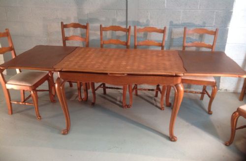 FRENCH OAK DINING CHAIRS AND TABLE - ADDITIONAL PHOTO 3