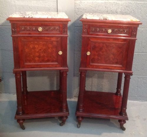MAHOGANY KINGSIZE BED AND BEDSIDE CABINETS - ADDITIONAL PHOTO 7