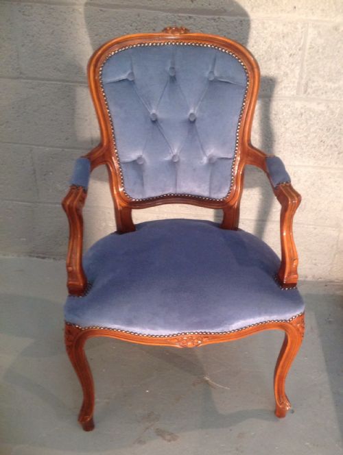 upholstered french button back chair - CATEGORY: ANTIQUE CHAIRS - DATED 1920