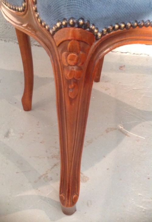 UPHOLSTERED FRENCH BUTTON BACK CHAIR - ADDITIONAL PHOTO 2