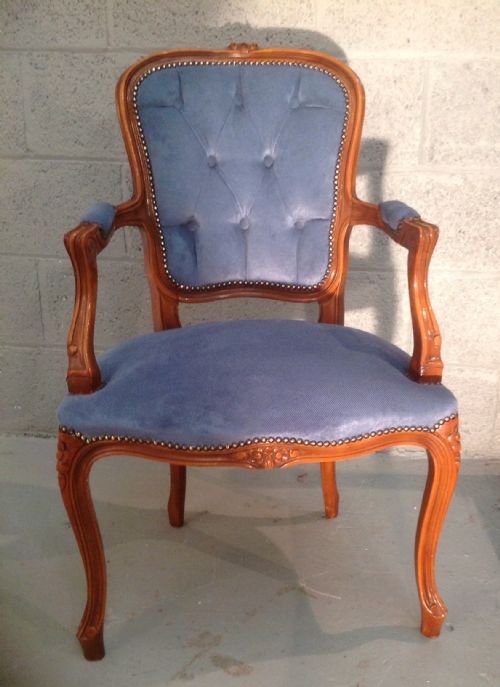 UPHOLSTERED FRENCH BUTTON BACK CHAIR - ADDITIONAL PHOTO 8