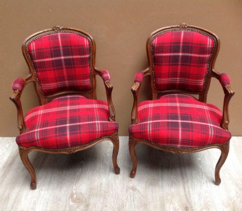 pair of french armchairs in tartan fabric - CATEGORY: ANTIQUE CHAIRS - DATED 1900