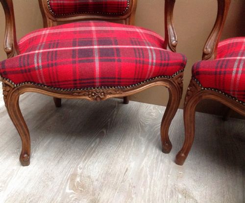 PAIR OF FRENCH ARMCHAIRS IN TARTAN FABRIC - ADDITIONAL PHOTO 11