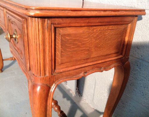 FRENCH OAK DRESSING TABLE - ADDITIONAL PHOTO 2
