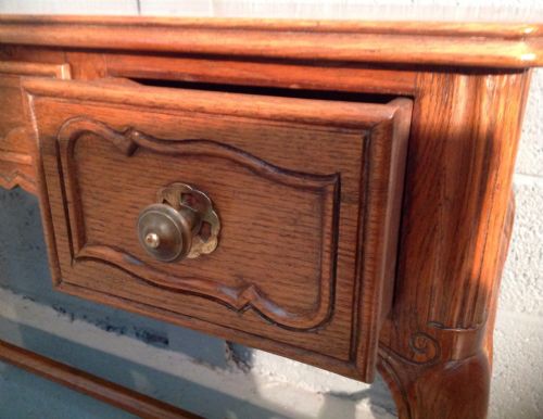 FRENCH OAK DRESSING TABLE - ADDITIONAL PHOTO 6
