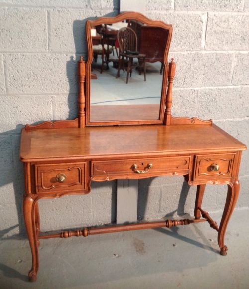 FRENCH OAK DRESSING TABLE - ADDITIONAL PHOTO 8