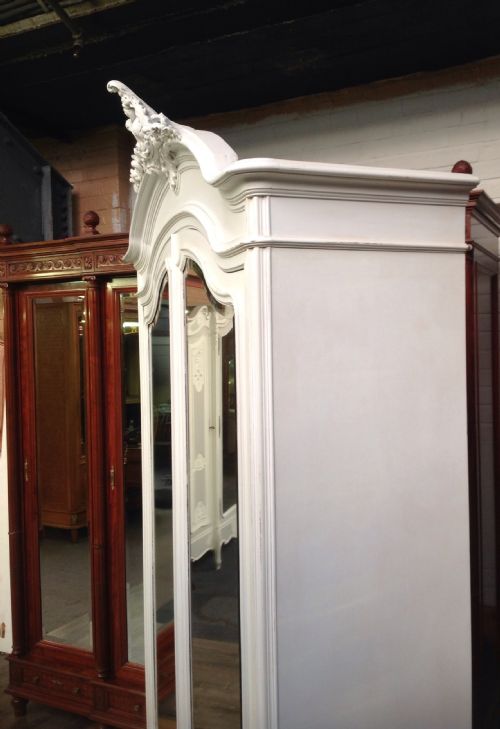 PAINTED FRENCH ARMOIRE - ADDITIONAL PHOTO 3