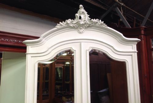 PAINTED FRENCH ARMOIRE - ADDITIONAL PHOTO 6
