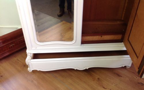 PAINTED FRENCH ARMOIRE - ADDITIONAL PHOTO 12