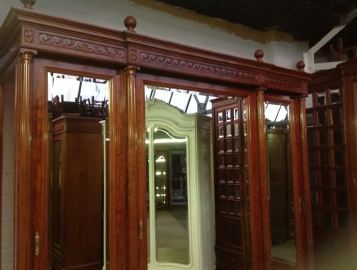 LARGE BREAKFRONT TRIPLE MIRROR FRENCH ARMOIRE - ADDITIONAL PHOTO 3