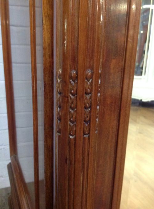 LARGE BREAKFRONT TRIPLE MIRROR FRENCH ARMOIRE - ADDITIONAL PHOTO 6