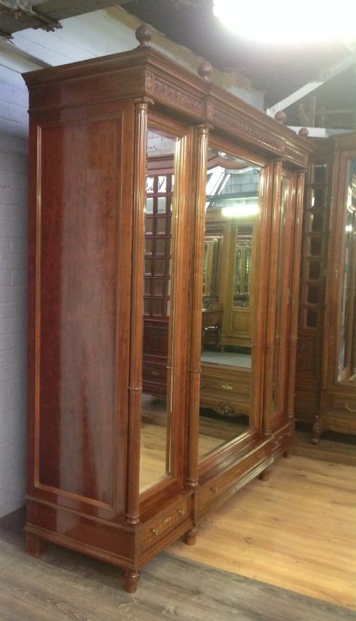 LARGE BREAKFRONT TRIPLE MIRROR FRENCH ARMOIRE - ADDITIONAL PHOTO 11