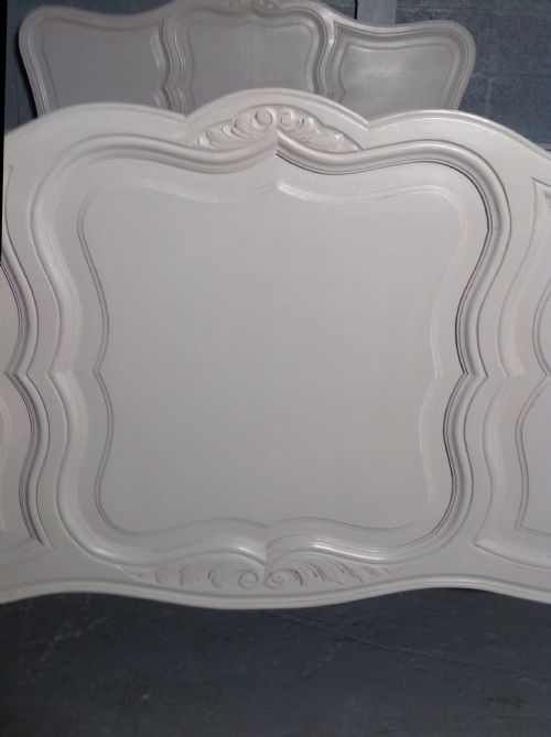 PAINTED KINGSIZE FRENCH BED AND BEDSIDE CABINETS - ADDITIONAL PHOTO 2