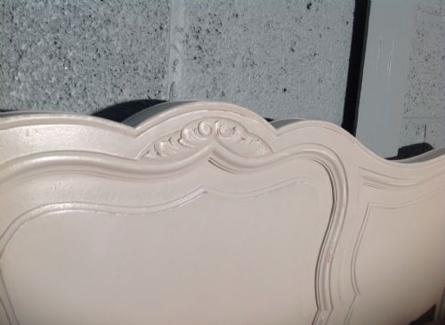 PAINTED KINGSIZE FRENCH BED AND BEDSIDE CABINETS - ADDITIONAL PHOTO 5