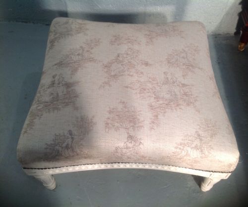 FRENCH UPHOLSTERED FOOT STOOL - ADDITIONAL PHOTO 3