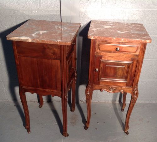 PAIR OF FRENCH WALNUT BEDSIDE CABINETS - ADDITIONAL PHOTO 5
