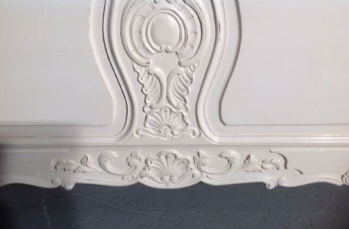 PAINTED FRENCH KINGSIZE BED - ADDITIONAL PHOTO 4