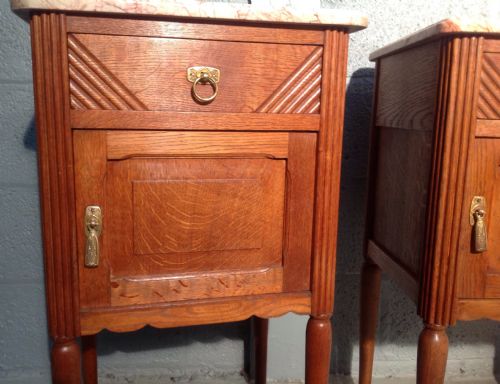 PAIR OF FRENCH OAK BEDSIDE CABINETS - ADDITIONAL PHOTO 1