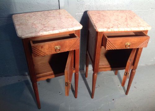 PAIR OF FRENCH OAK BEDSIDE CABINETS - ADDITIONAL PHOTO 3