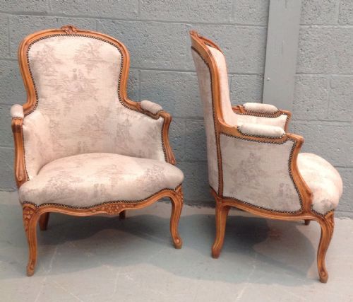 PAIR OF FRENCH WALNUT ARMCHAIRS - ADDITIONAL PHOTO 5