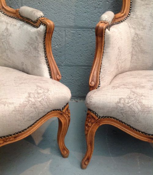 PAIR OF FRENCH WALNUT ARMCHAIRS - ADDITIONAL PHOTO 11